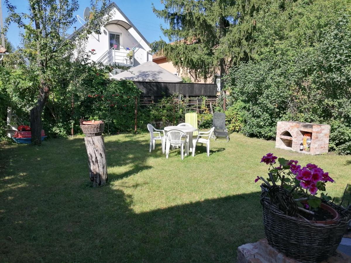 Menta Apartman Mezokovesd Luaran gambar